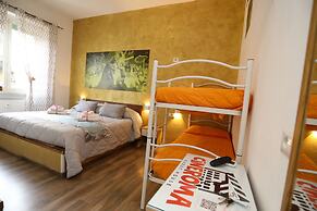 Cineroma Guesthouse