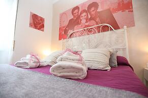 Cineroma Guesthouse