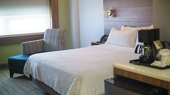 Holiday Inn Express & Suites Ensenada Centro by IHG