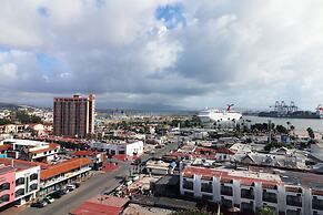 Holiday Inn Express & Suites Ensenada Centro by IHG