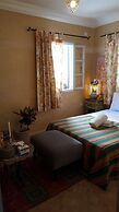 Art riad au bord de la mer