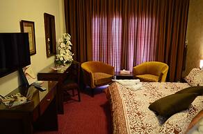 Abjar Hotel