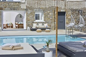 Villa Blanca Duo