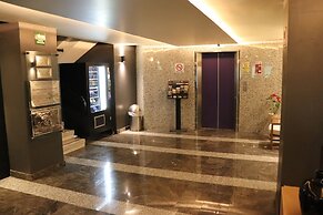 Hotel Embassy
