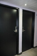 Hotel Embassy