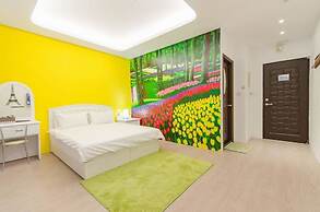 Apple House