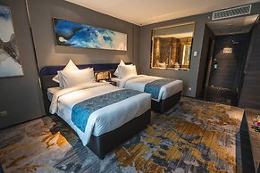 Ames Hotel