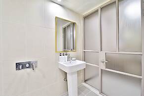 Calm Rest Hotel Busan Sasang