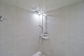 Calm Rest Hotel Busan Sasang