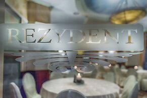 Rezydent Resort