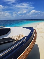 La Due Thulusdhoo