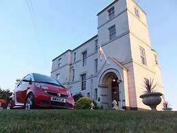 Tyr Graig Castle