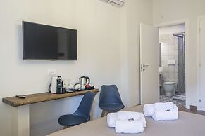 Trastevere Gallery Suites