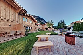 Zugspitz Lodge
