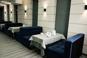 Orient Hotel