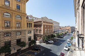 Prestigious Apartments Via Barberini
