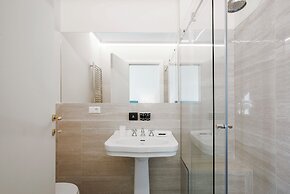 Prestigious Apartments Via Barberini
