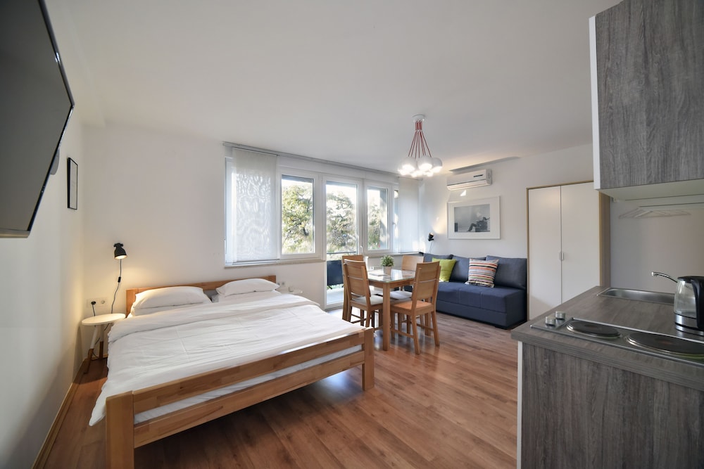 Vla Vla Apartments