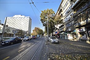 Vla Vla Apartments