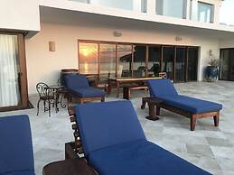 Villa Zachary
