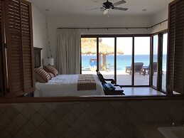Villa Zachary
