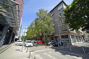 Sunny Apartment