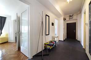 Sunny Apartment