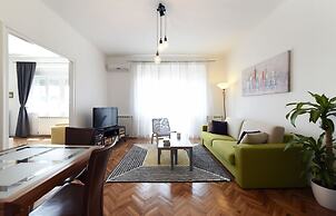 Sunny Apartment