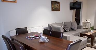 Apartment Family Rivulus