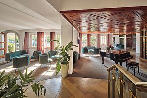 Golfhotel Bodensee by Michael Ritter