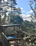 Sutton Spring Art Retreats