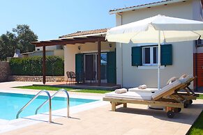 Lefkogea Villas