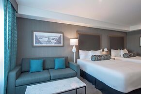 Sandman Signature Ottawa Airport Hotel