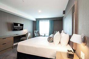 Sandman Signature Ottawa Airport Hotel