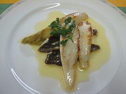 Bikkuri Rietan