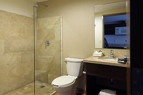 Extended Suites Queretaro Juriquilla