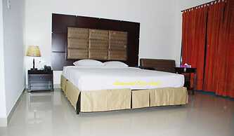 Bottomhill Palace Hotel