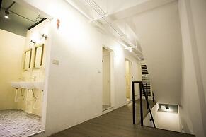 176 Together Hostel