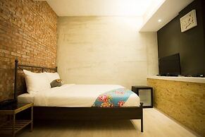 176 Together Hostel
