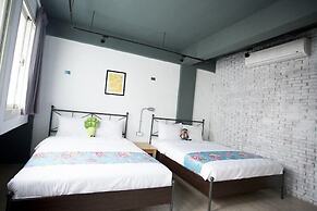 176 Together Hostel