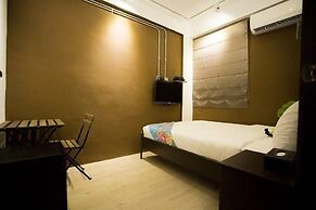 176 Together Hostel
