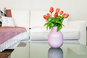 JOIVY Stylish Flat w/ Garden