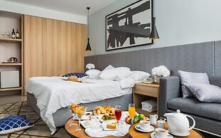Altos Hotel