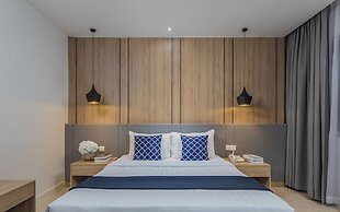 Altos Hotel