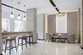 Altos Hotel