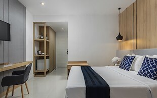 Altos Hotel