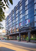 Altos Hotel