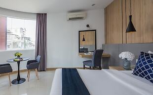 Altos Hotel