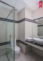 Altos Hotel