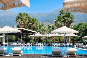 Rapos Resort Hotel